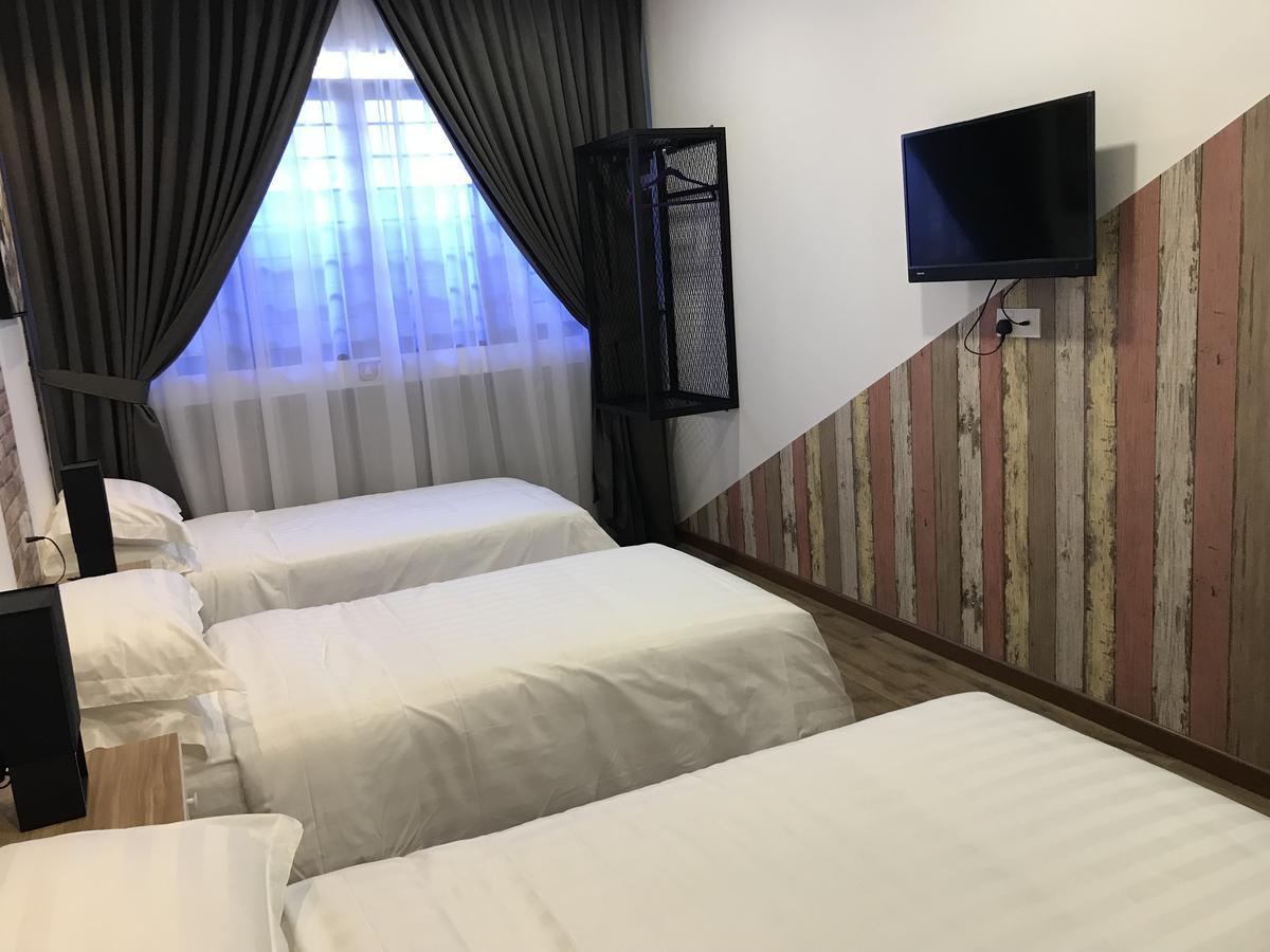 W Boutique 10Pax With Family Karaoke Apartment Ipoh Exterior photo