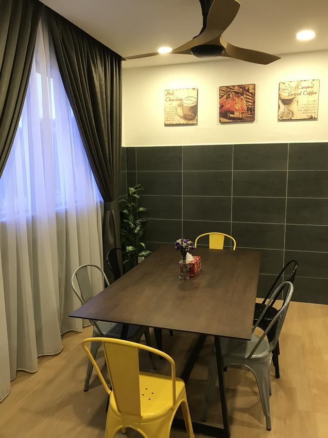 W Boutique 10Pax With Family Karaoke Apartment Ipoh Exterior photo